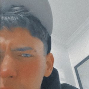 Meet your Posher, Pedro alberto